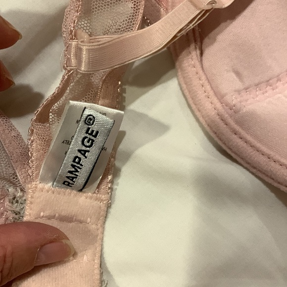 Dusty rose matching bra and thong set 36B Rampage - Picture 10 of 16